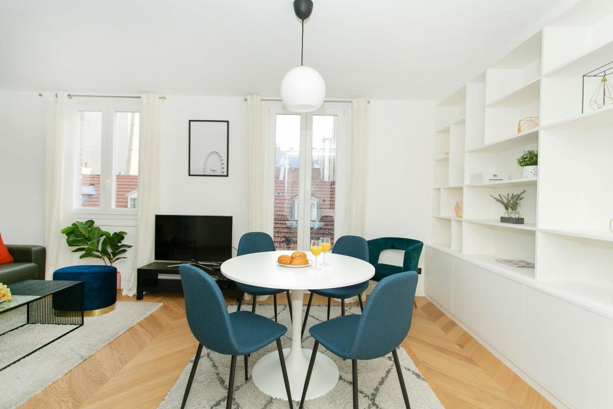 Haussmann - 2Br Near Champs-Elysees - Cityapartmentstay Paris Exteriör bild