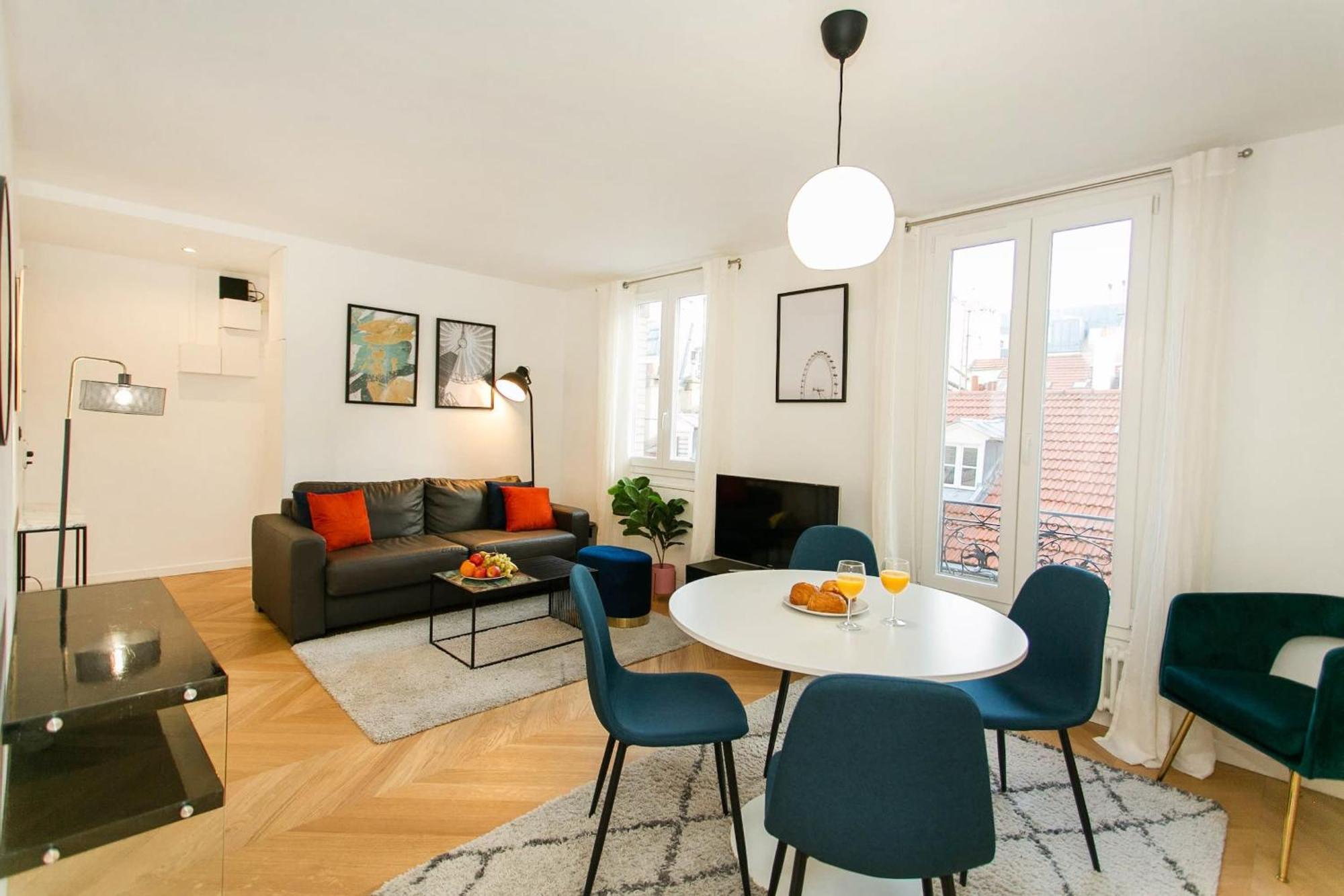 Haussmann - 2Br Near Champs-Elysees - Cityapartmentstay Paris Exteriör bild