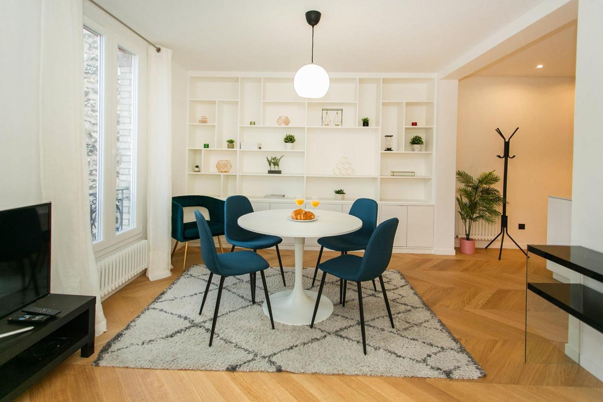 Haussmann - 2Br Near Champs-Elysees - Cityapartmentstay Paris Exteriör bild